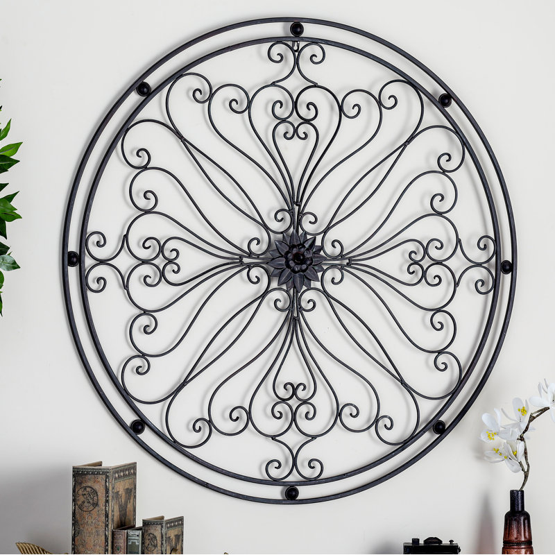 Cole & Grey Metal Round Wall Décor & Reviews Wayfair